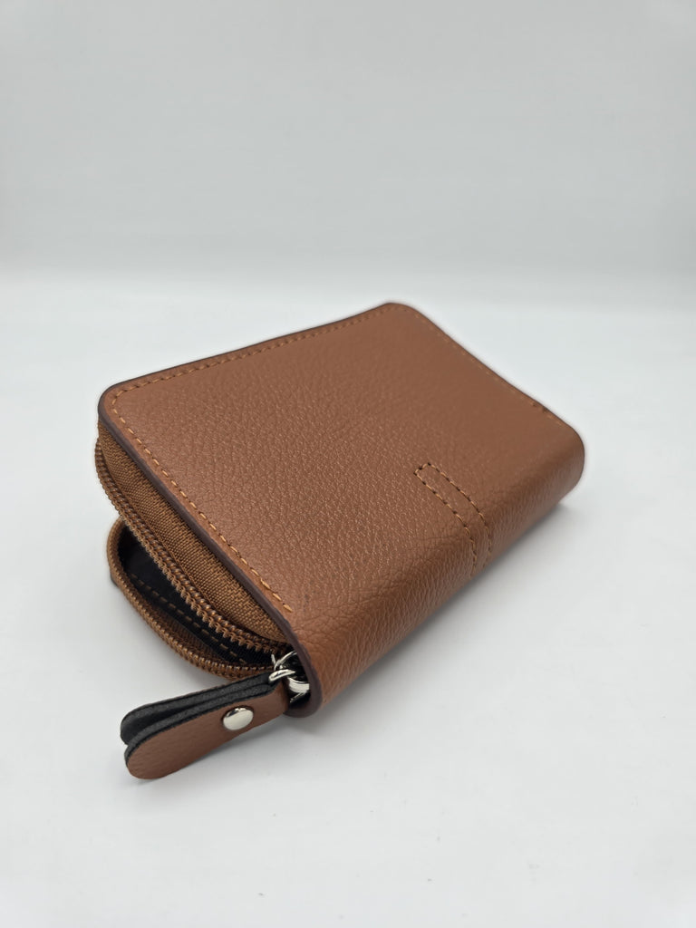 Zippered Brown Leather Men's Wallet